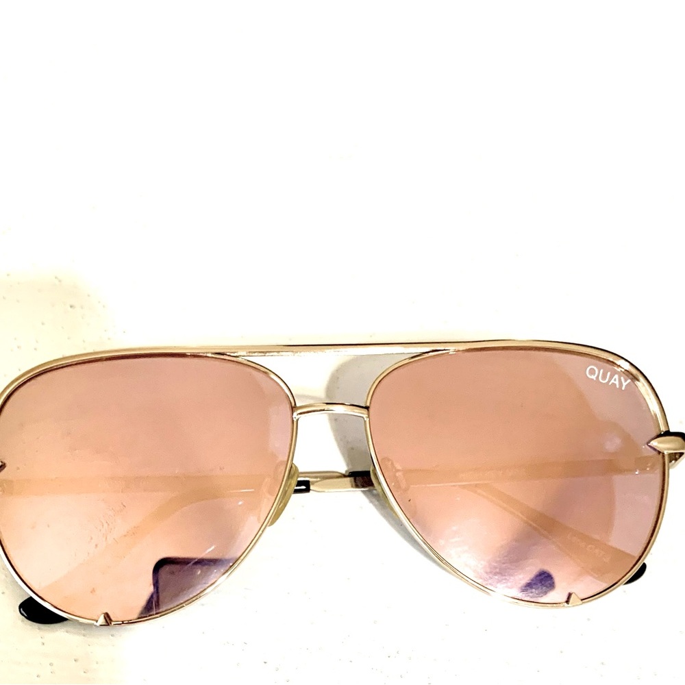 Mini Quay Sunglasses | Gold Quay | Quay x Desi